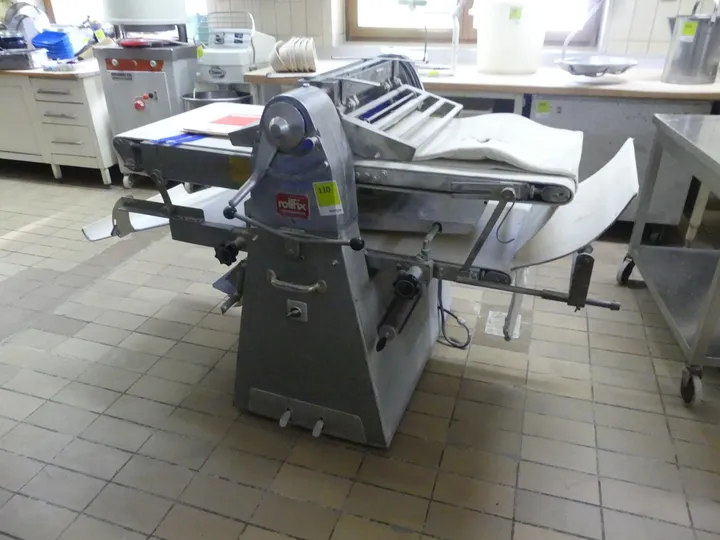 FRITSCH Rollfix Teigausroll- u. Wirkmaschine